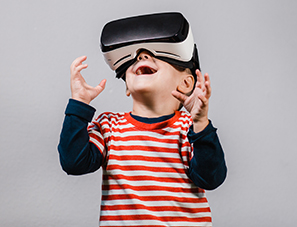 Kid with virtual reality goggles